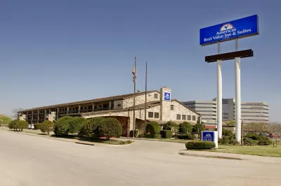 SpringHill Suites Waco Các khách sạn gần W. R. Poage Legislative Library