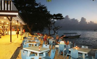 The Barat Perhentian