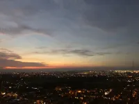 Cosmy Tanglin Apartment at Pakuwon Mall Hotels in Sambikerep