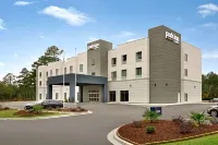 Park Inn by Radisson Florence, SC Hotel dekat Bandara Florence