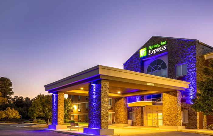 Holiday Inn Express & Suites SALISBURY - DELMAR by IHG
