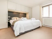 Villa Gallery Hotels in Carnon Downs