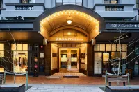 DoubleTree by Hilton Wellington - parking