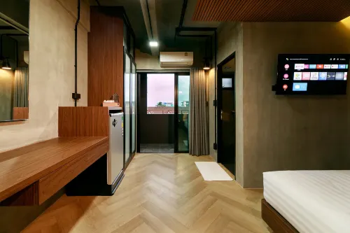 The Signature Nakhon Hotel Hotels in Phra Phrom