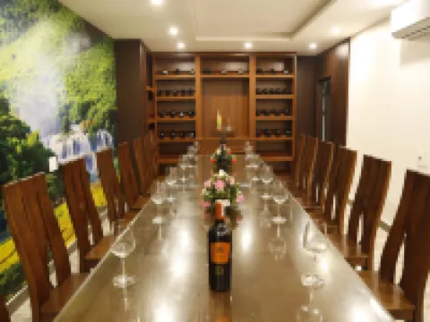 Bảo Ngọc Diamond Hotel Các khách sạn ở Cao Bằng