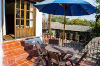 Hotel Hacienda Rincon de la Montana Отели в г. Чия