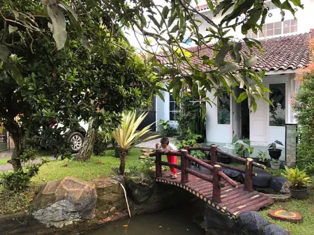Villa Asri Kuningan