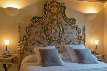 Hotel Cal Sastre Отели рядом с достопримечательностью «Cascades del Goleró»