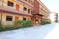 S Hotel - 2-Star