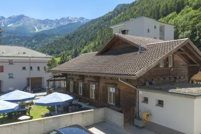 Ristorante Pensione Chalet Stazione Hotels in Poschiavo
