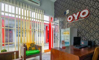 Super OYO 2940 Papakoel Guest House