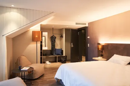 The Hey Hotel