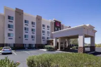 Comfort Suites El Paso Airport Hotels near El Paso International Airport