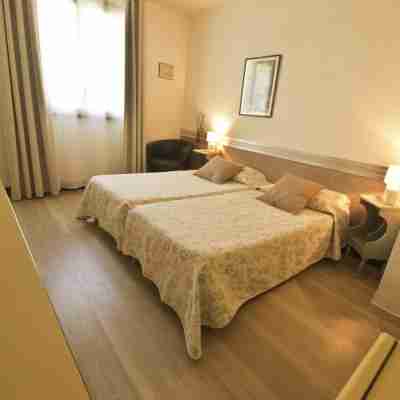 Hôtel Les Oliviers Rooms