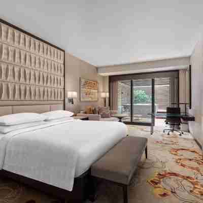 Sheraton Manila Hotel Rooms