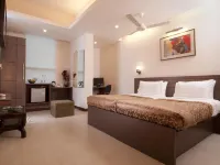 Hotel Crystal Retreat