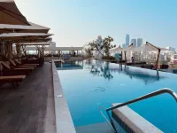 Courtyard by Marriott Colombo - 屋上プール