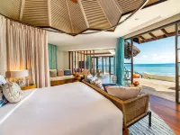 Ozen Reserve Bolifushi - Luxury All Inclusive Hotels in Vadoo