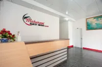 RedDoorz Syariah Near Tugu Juang Jambi 3 Hotels in Kota Baru