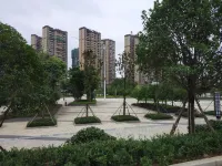 Longchuan Homestay (Longdong Alley)