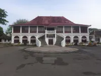 Losmen Ibu Hj. Tarjo Hotels in Karya Baru