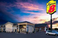 Super 8 by Wyndham Oklahoma Airport Fairgrounds West - Motels