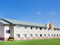 Super 8 by Wyndham Owensboro Hotels in Owensboro