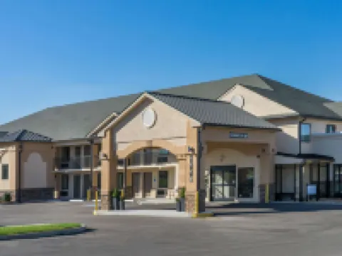 Baymont by Wyndham Clarksville Hotels in Clarksville