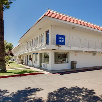 Motel 6 Tempe, AZ - Scottsdale South