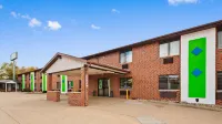 Ramada by Wyndham Cedar Rapids South Hotels in Cedar Rapids
