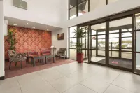 Ramada by Wyndham Cambridge - Wifi