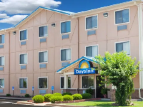 Days Inn by Wyndham Dyersburg Hotels in Dyer County