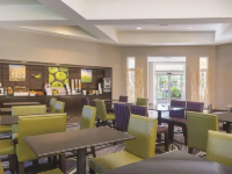 La Quinta Inn & Suites by Wyndham Ontario Airport Hotels in Ontario