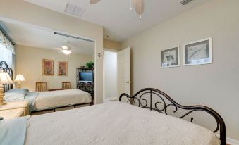 Dock & Lanai: Waterfront Home in Dunnellon