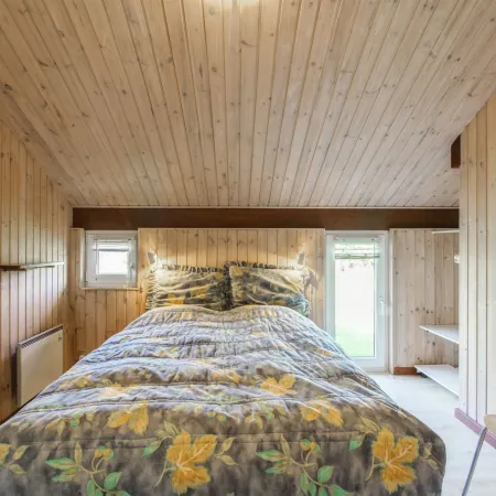 "Menka" - 1.3km from the Sea Hotels in Bindslev