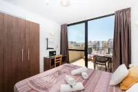 Sea Bliss Penthouse with Two Terraces Enjoying Side Seaviews by Gatewaysmalta