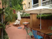 Casa Bella Gracia by Aspasios Hotellit kohteessa Gràcia