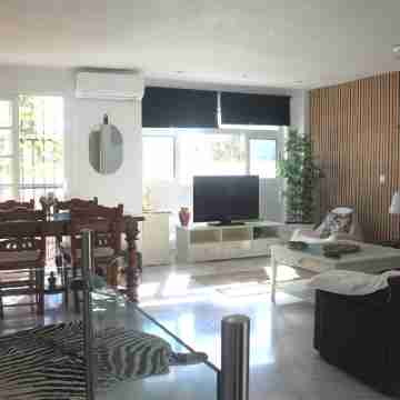 Duplex House 200m from de Beach Rooms