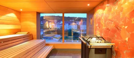 Ringhotel Hohenlohe Отели рядом с достопримечательностью «Hallisch-Frankisches Museum»