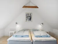 "Algeth" - 200m from the Sea