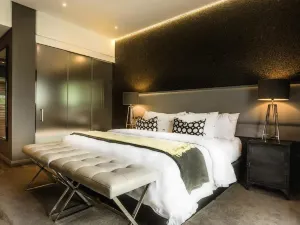 Franschhoek Boutique Hotel - Lion Roars Hotels & Lodges