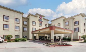 Best Western Plus Texoma Hotel  Suites