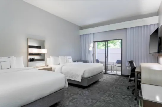 坦帕布蘭登萬怡酒店