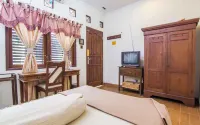 Adalia Homestay- Semarang (Syariah)