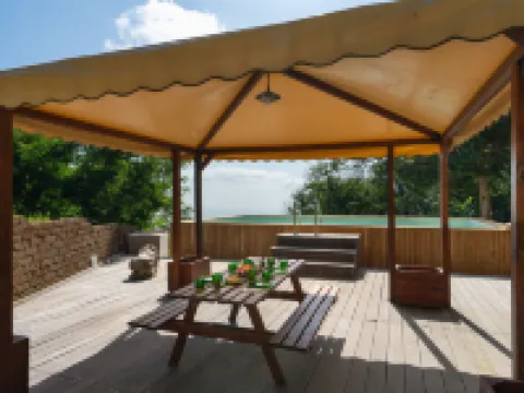 Lucrecia Hotels in Calci