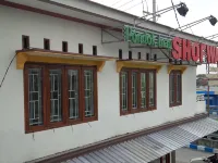 Pondok Inap Shofwa Hotels in Sedati Gede