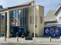 Charming 4-Bedroom Apartment in Central Stavanger