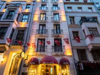 ذا بيرا هوتل Hotels near ساحة النفق