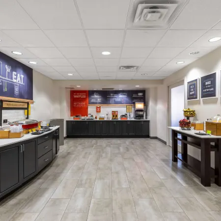 Hampton Inn & Suites Casper