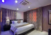 Valley Front View Hotel